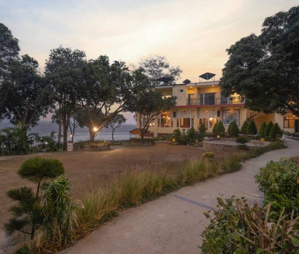 Gardens and cultural evenings at La Perle River Resort, Uttarakhand